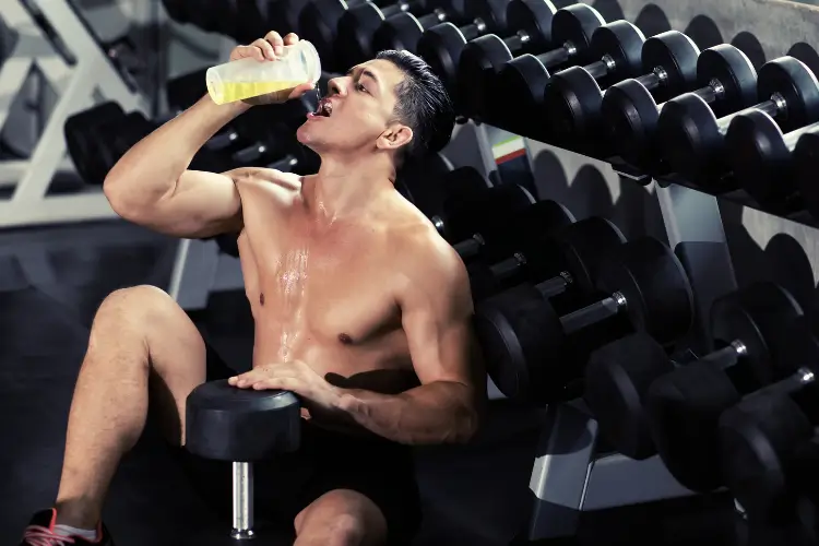 BEBIDAS HIPERTÓNICAS: RECUPERACIÓN INTENSIVA